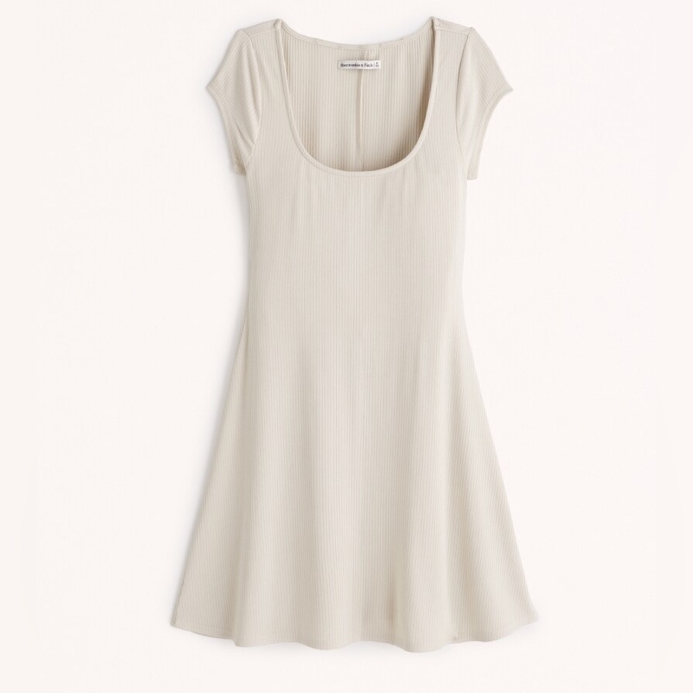 NWT Abercrombie & Fitch Short Sleeve Knit Mini Dress